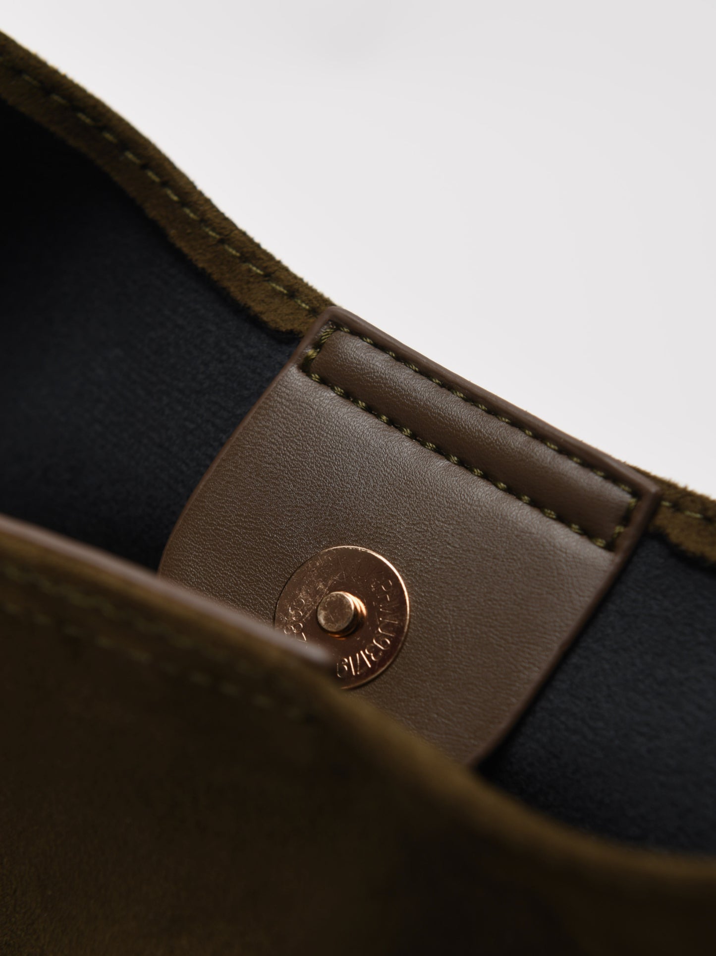 NOIR' DAILY SUEDE TOTE