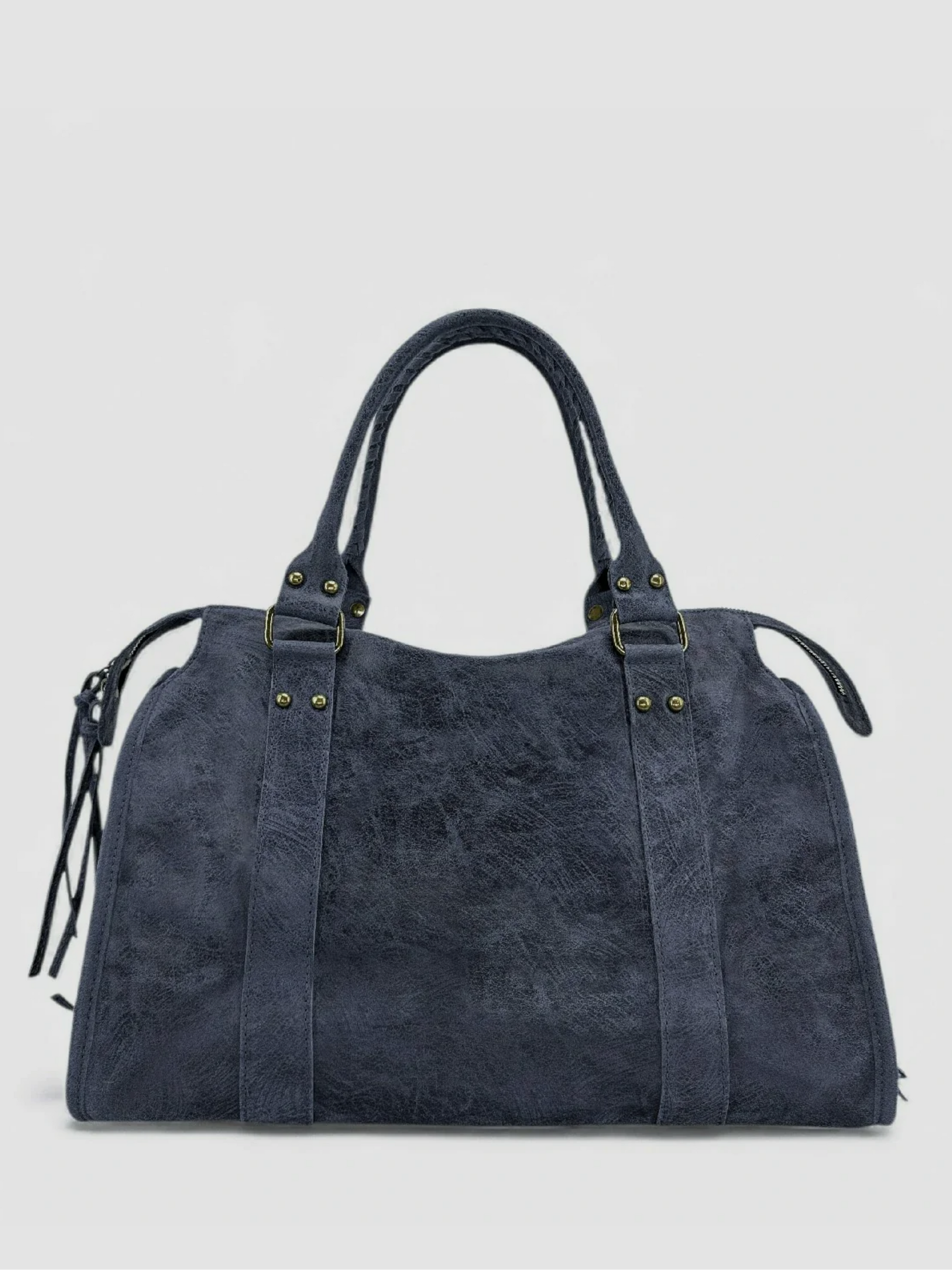 [strip: Made in Italy | Crafted in our manufactory in Italy – with careful handwork and an eye for detail.]