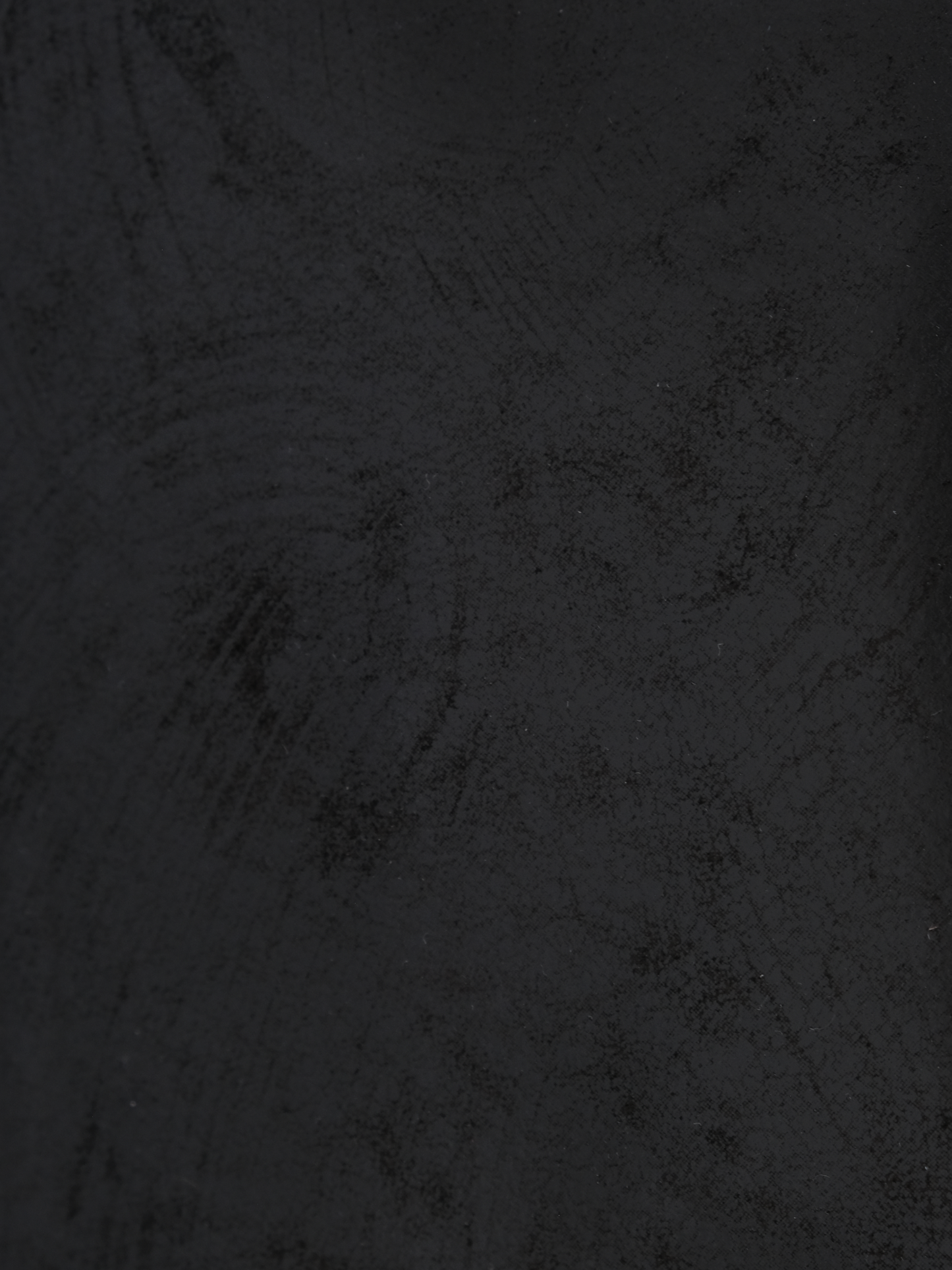 [strip: 100% Genuine Leather | Leather is a natural material – each bag is unique due to its individual grain and develops a refined patina over time. At the same time, it is exceptionally durable, shape-retaining, and resilient. With proper care, your bag will accompany you for many years.]