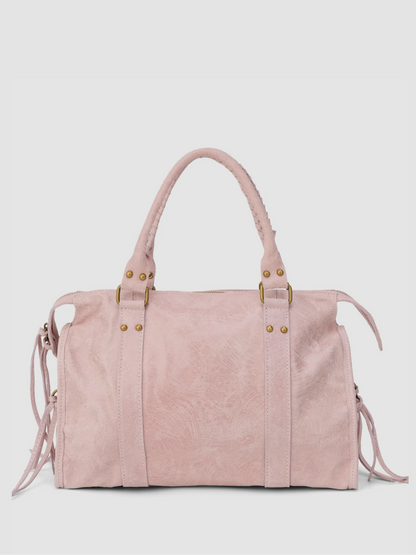 [strip: Hergestellt in Italien | Gefertigt in unserer Manufaktur in Italien – in sorgfältiger Handarbeit und mit Blick fürs Detail.]